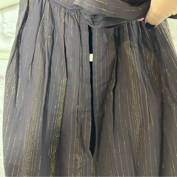 Laura Egloff Metallic Thread Sleeveless Top - Picture 10 of 16